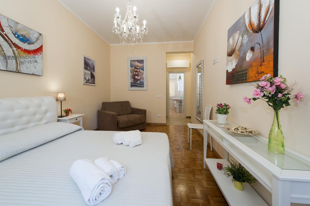 Appartamento House Gregorio Roma Esterno foto