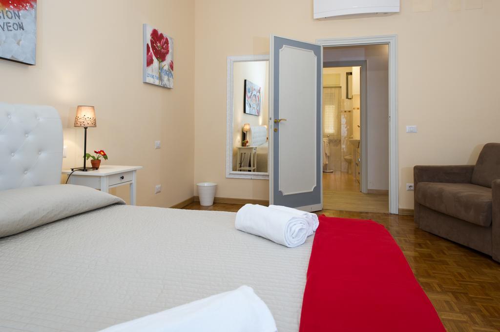 Appartamento House Gregorio Roma Esterno foto