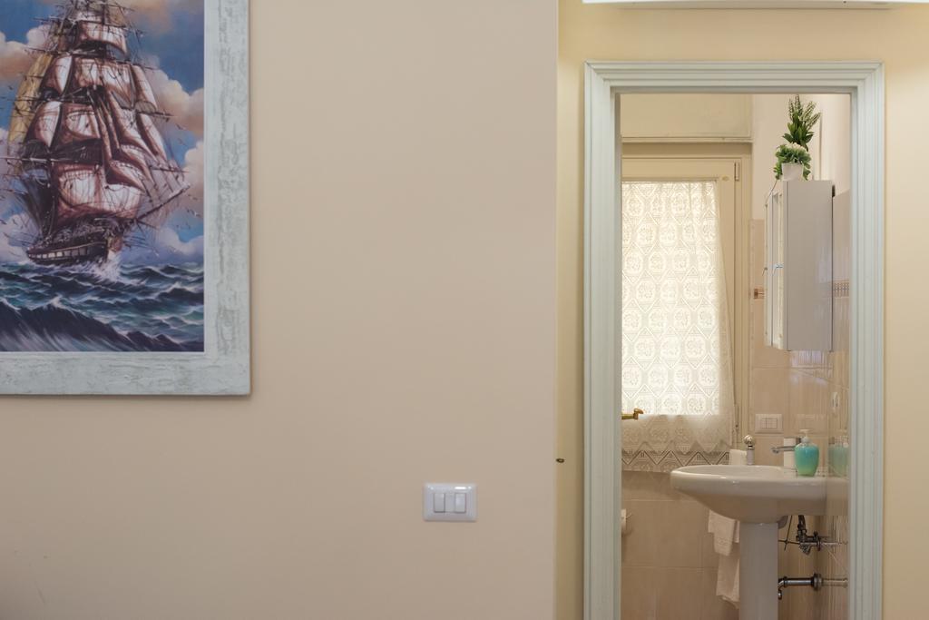 Appartamento House Gregorio Roma Esterno foto