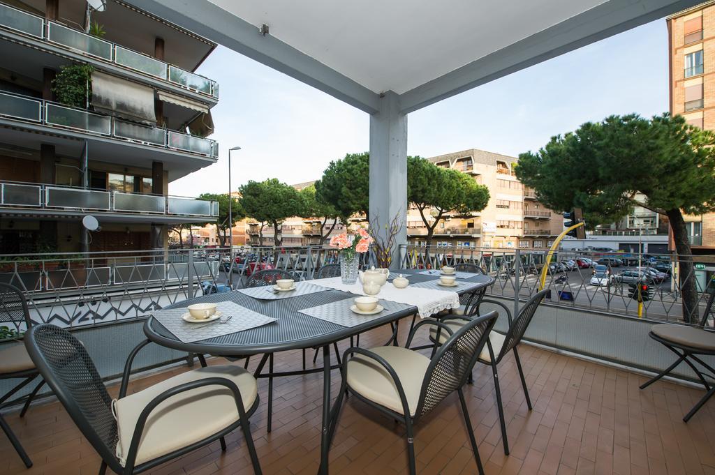 Appartamento House Gregorio Roma Esterno foto