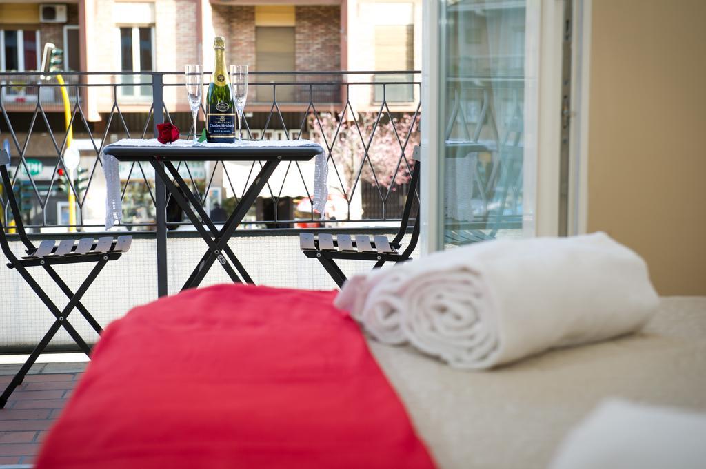 Appartamento House Gregorio Roma Esterno foto