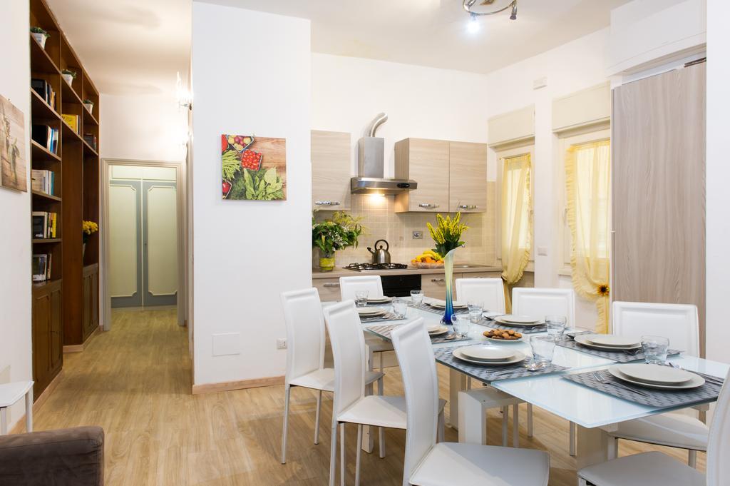 Appartamento House Gregorio Roma Esterno foto