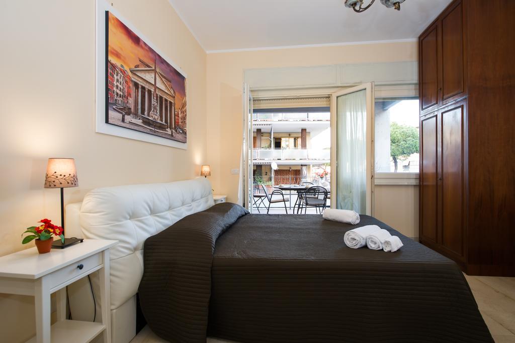 Appartamento House Gregorio Roma Esterno foto